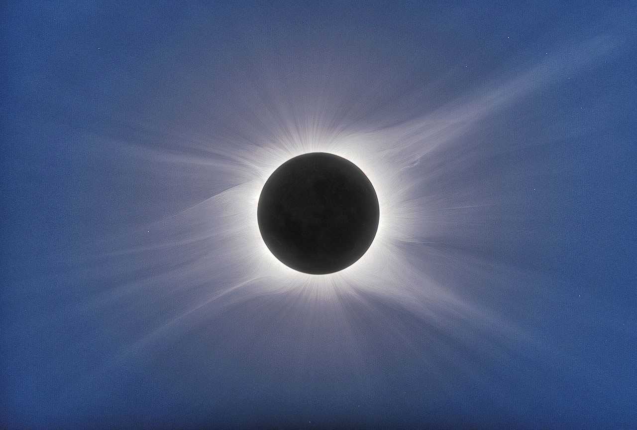 In un video restaurato le immagini di un’eclissi di 120 anni fa