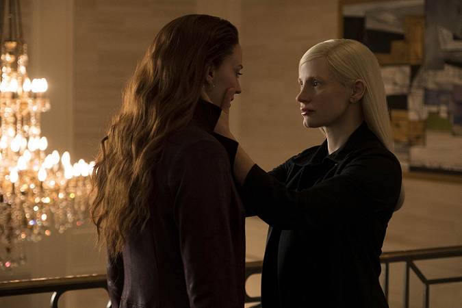 x men dark phoenix jessica chastain sophie turner