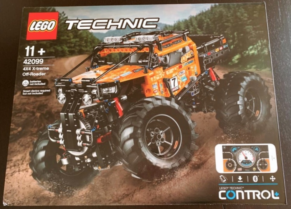 Prime immagini del packaging del nuovo set LEGO Technic 42099 4×4 X-treme Off-Roader