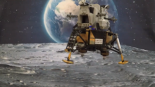 Il set LEGO del NASA Lunar Lander che vola e atterra realmente