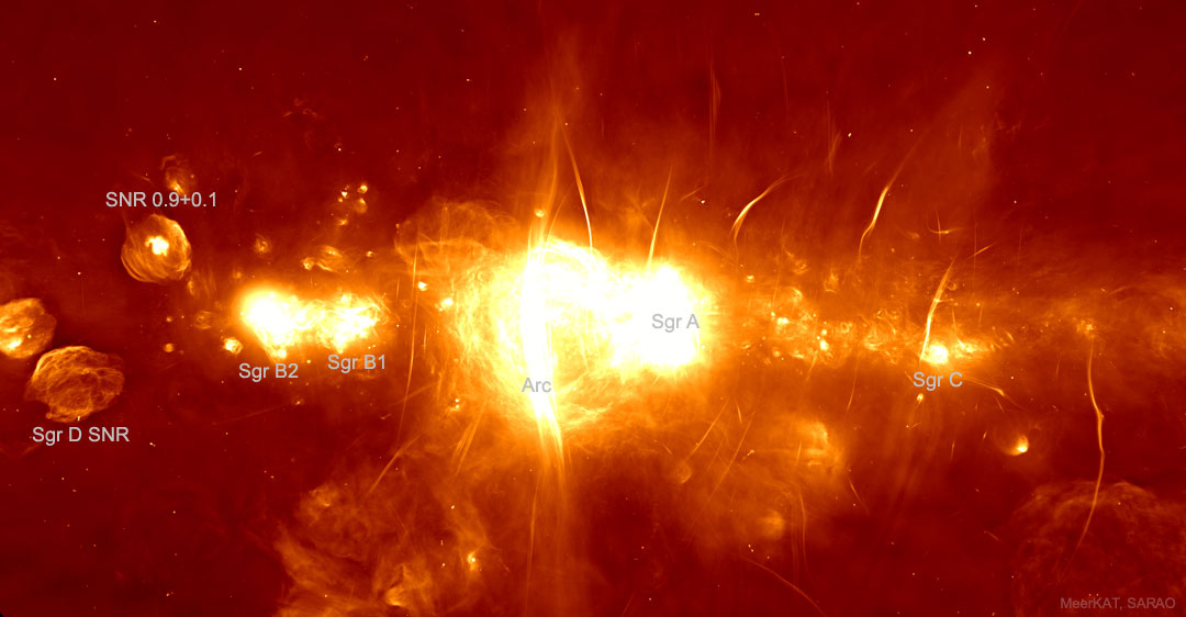 Il centro della galassia catturato dal radiotelescopio MeerKAT