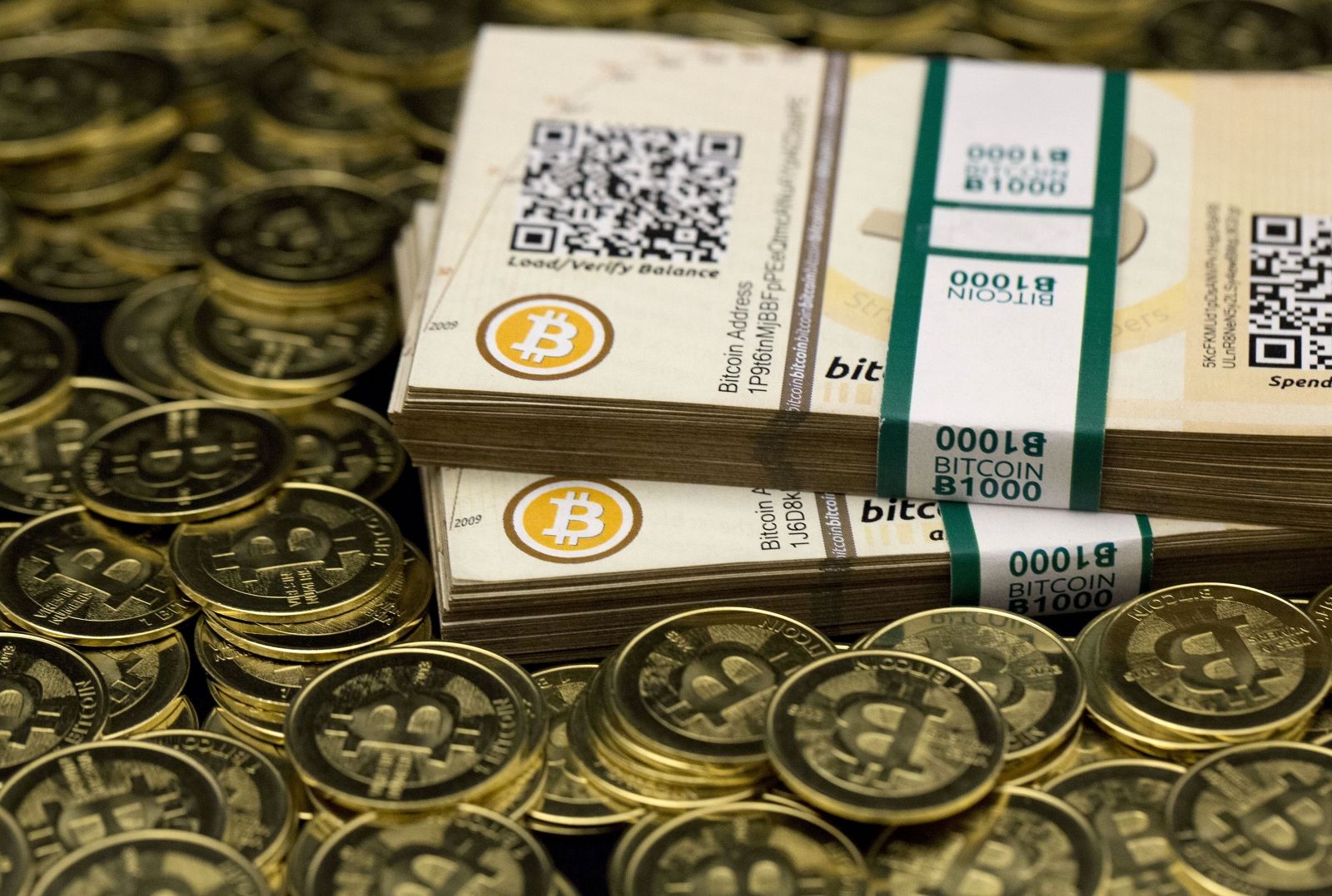 Venerdì nero per le criptovalute: Bitcoin crolla sotto i 20mila dollari, ETH e SOL seguono a ruota