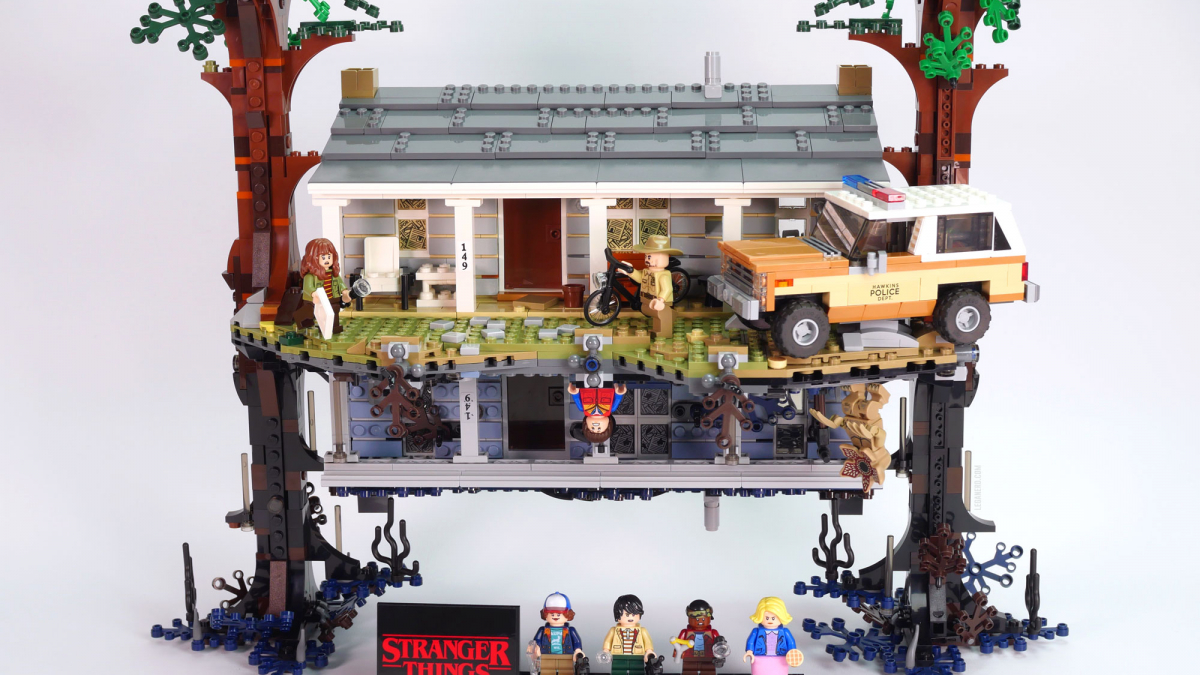 Lego Stranger Things: The Upside Down