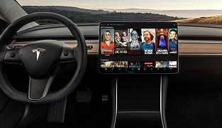 Netflix e Youtube in arrivo nelle auto Tesla