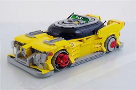 Il taxi giallo futuristico LEGO di Fabz