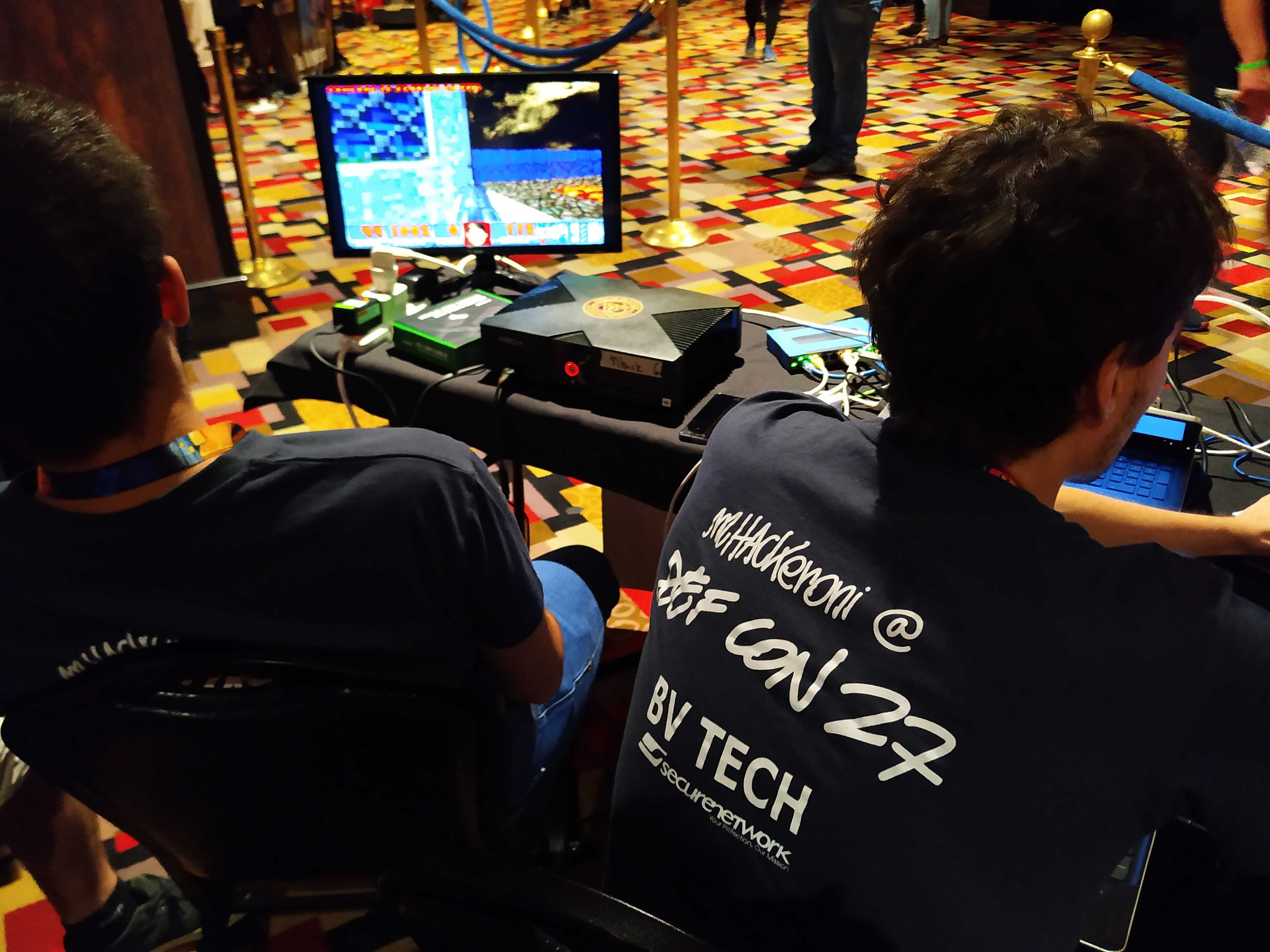Il team italiano mHackeroni è arrivato quinto al Def Con di Las Vegas