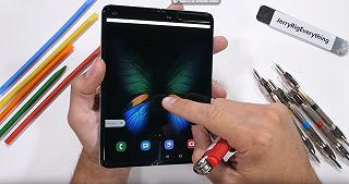 Il “nuovo” Galaxy Fold continua ad essere piuttosto fragile