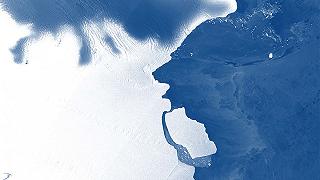 Un iceberg gigante si è staccato dalla banchisa antartica, ma il riscaldamento globale questa volta non c’entra