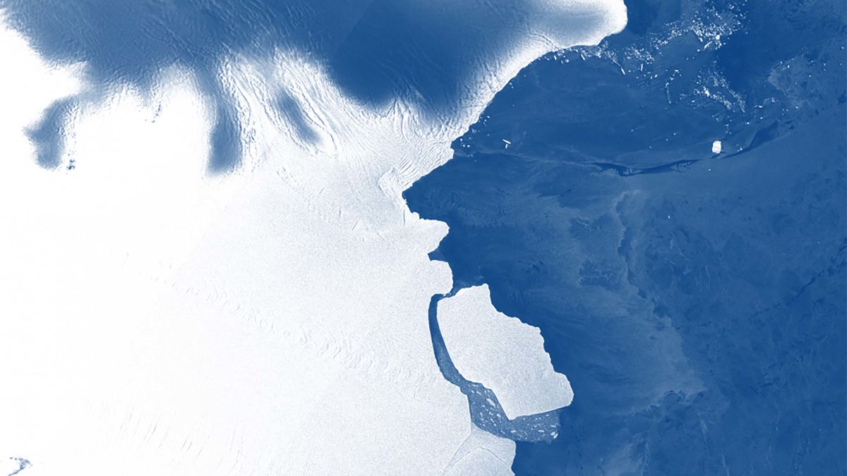 Un iceberg gigante si è staccato dalla banchisa antartica, ma il riscaldamento globale questa volta non c’entra