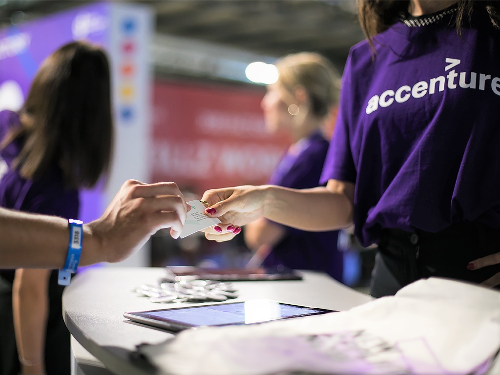 Accenture: opportunità di carriera per i profili STEM e non solo