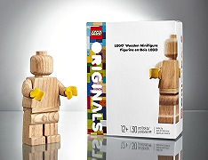 Disponibile l’iconica minifigure Wooden Minifigure 853967 in legno della serie LEGO Originals