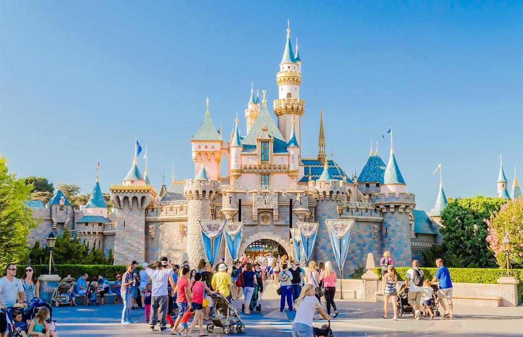 Disneyland e Disney World potrebbero rimanere chiusi fino al 2021