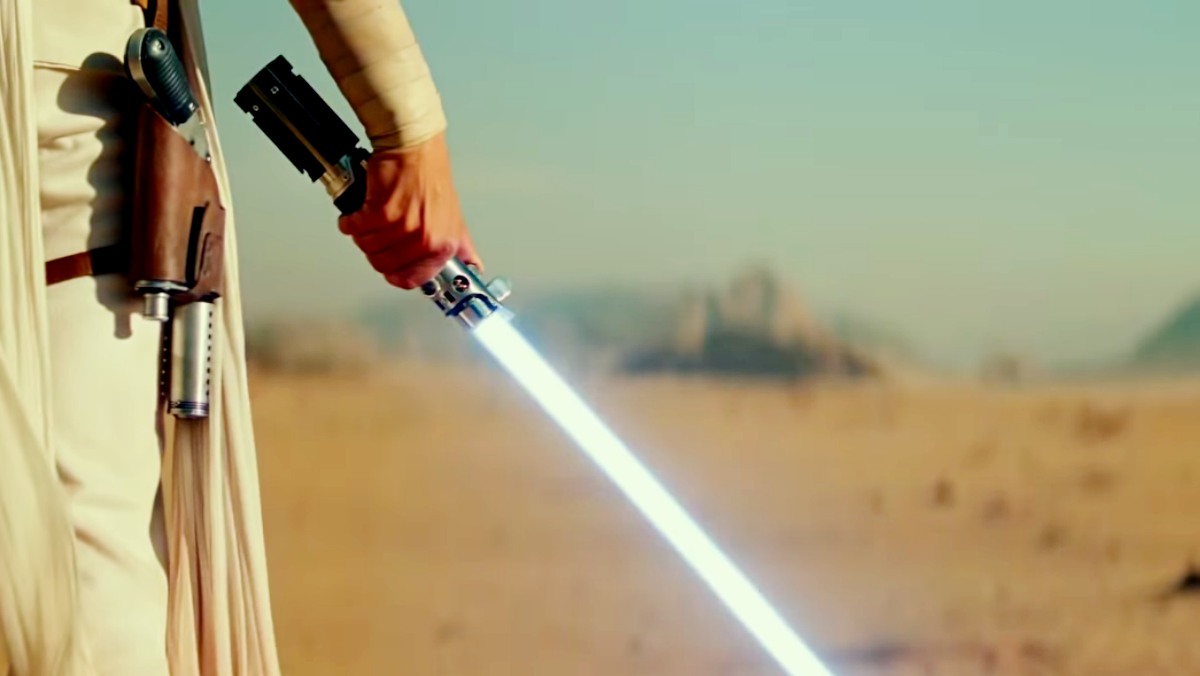 Spada laser: Disney sta lavorando a una replica con lama retrattile