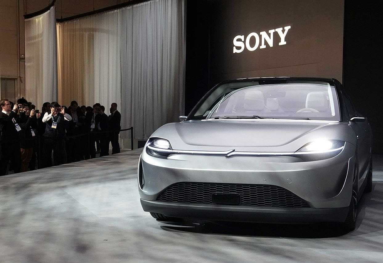 Sony Vision S: l’avveniristica concept car si mostra in azione (video)