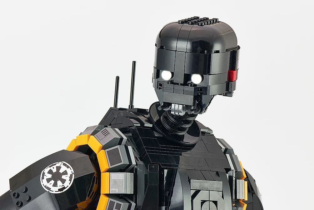 Il droide K-2SO è il nuovo capolavoro LEGO UCS di Mirko Soppelsa