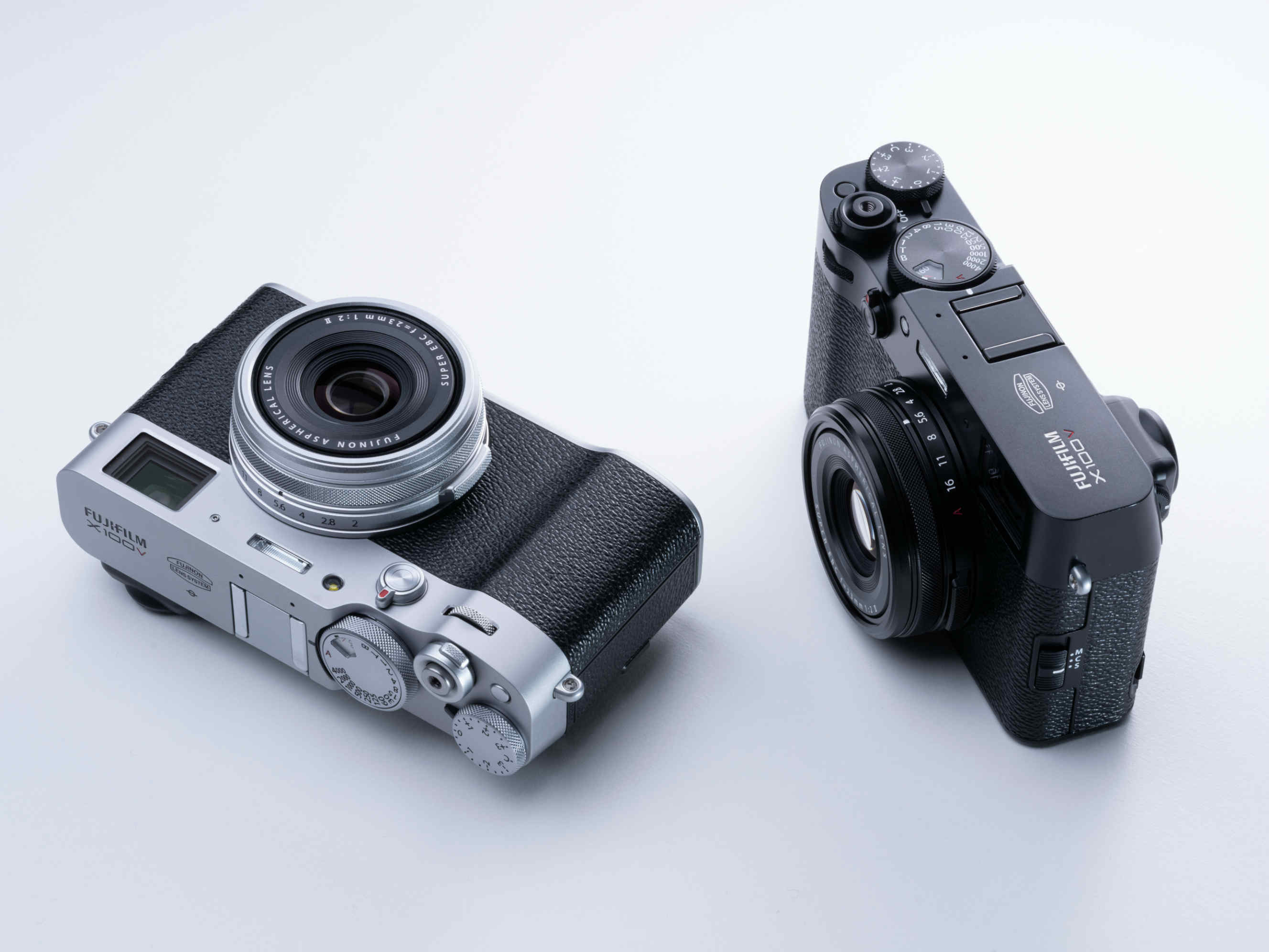 Fujifilm X100V: la compatta per street e travel si rinnova e migliora in tutto