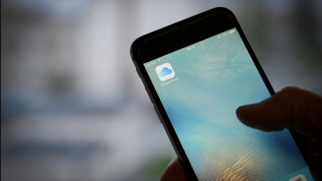 Apple scansiona le email dei suoi utenti a caccia di immagini pedopornografiche