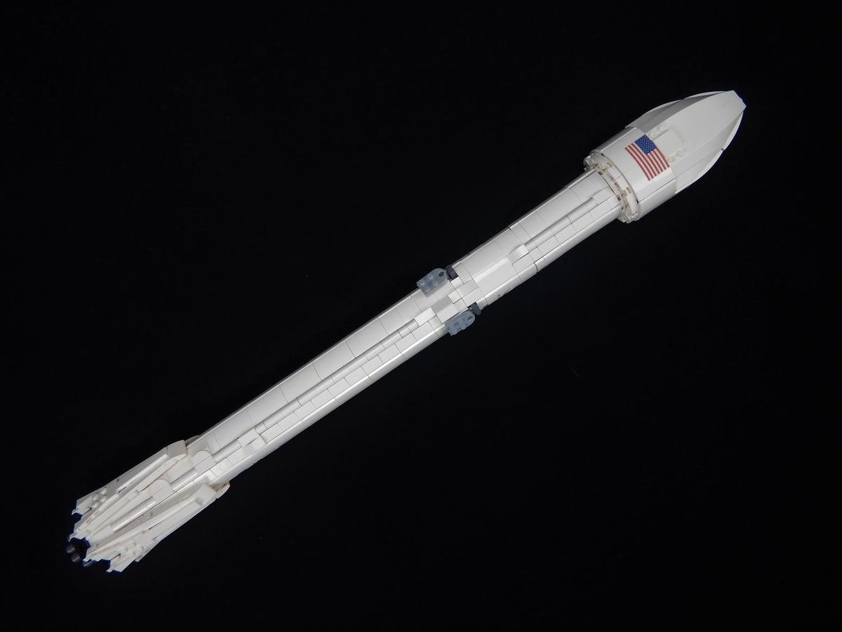 Il Falcon 9 di SpaceX nuovamente in review su LEGO Ideas