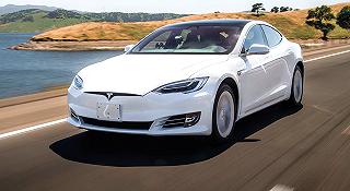 Tesla ha disabilitato da remoto la guida autonoma in una Model S acquistata usata