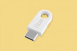 Le Titan Security Key di Google sono finalmente arrivate in Italia