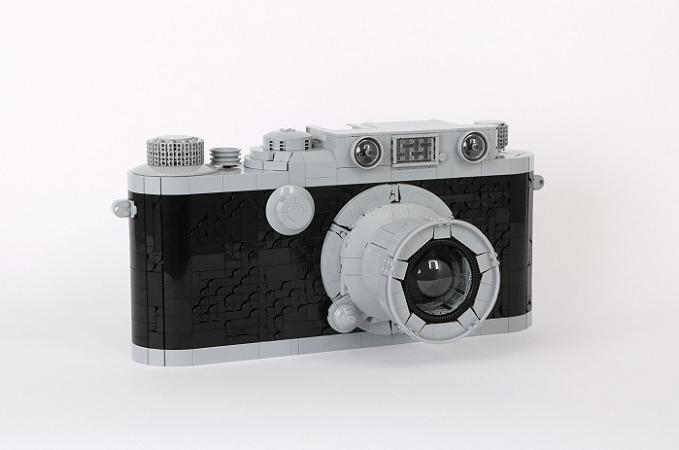 Nikon FG