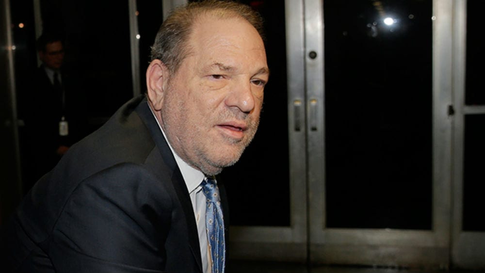 Harvey Weinstein condannato a 16 anni dopo il processo di Los Angeles