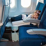 BedBox, la valigia che trasforma il sedile dell’aereo in un lettino per bimbi
