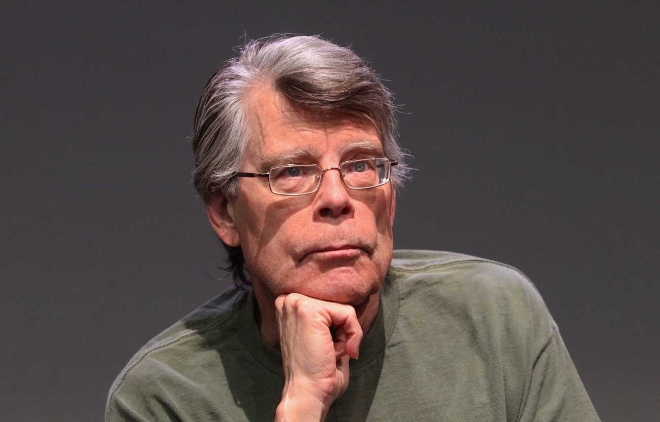 Coronavirus: Stephen King rassicura e diverte i fan con due post