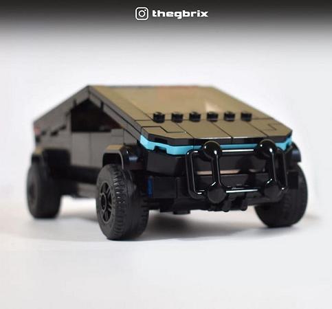 CyberTruck LEGO