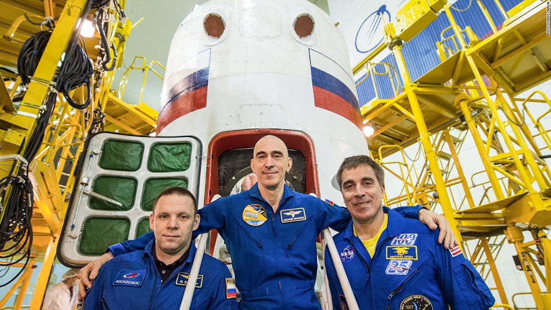 Astronauti in volo verso la ISS, ma con le precauzioni anti-coronavirus