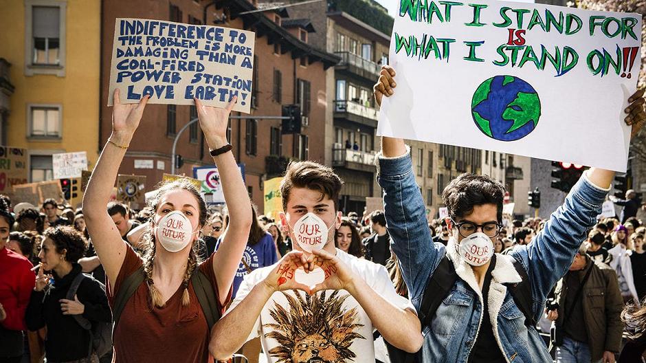 Fridays For Future: chi è Greta Thunberg e come è nato il suo movimento