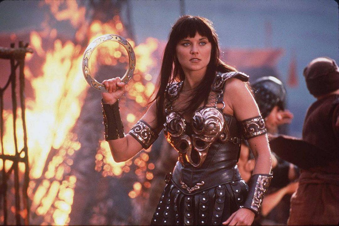 Lucy Lawless twitta in italiano coi suoi fan