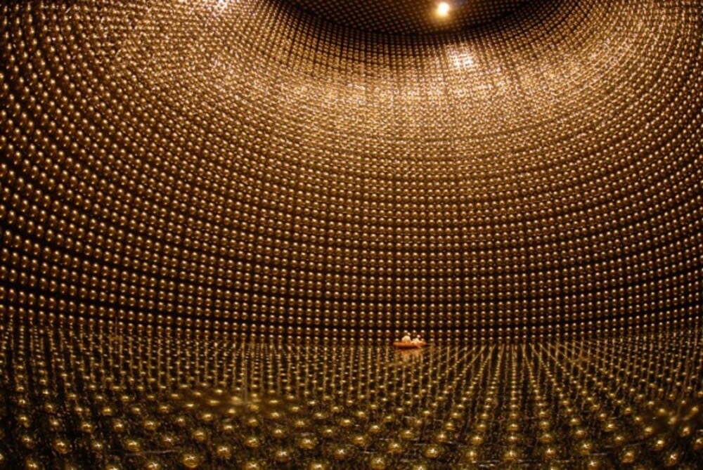 Neutrini e antineutrini: la possibile risposta all'asimmetria tra materia e antimateria dell'Universo
