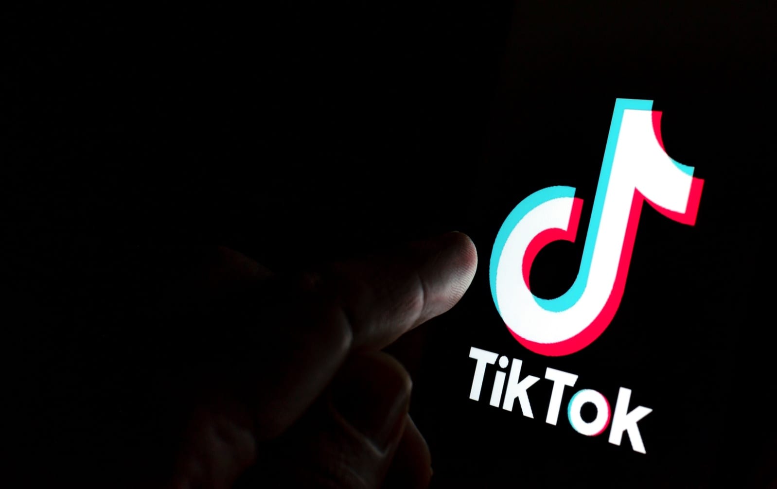 TikTok introduce i video a schermo intero: YouTube deve tremare?