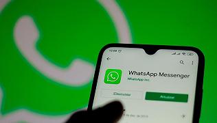 WhatsApp, 300 mila numeri su Google: problema risolto