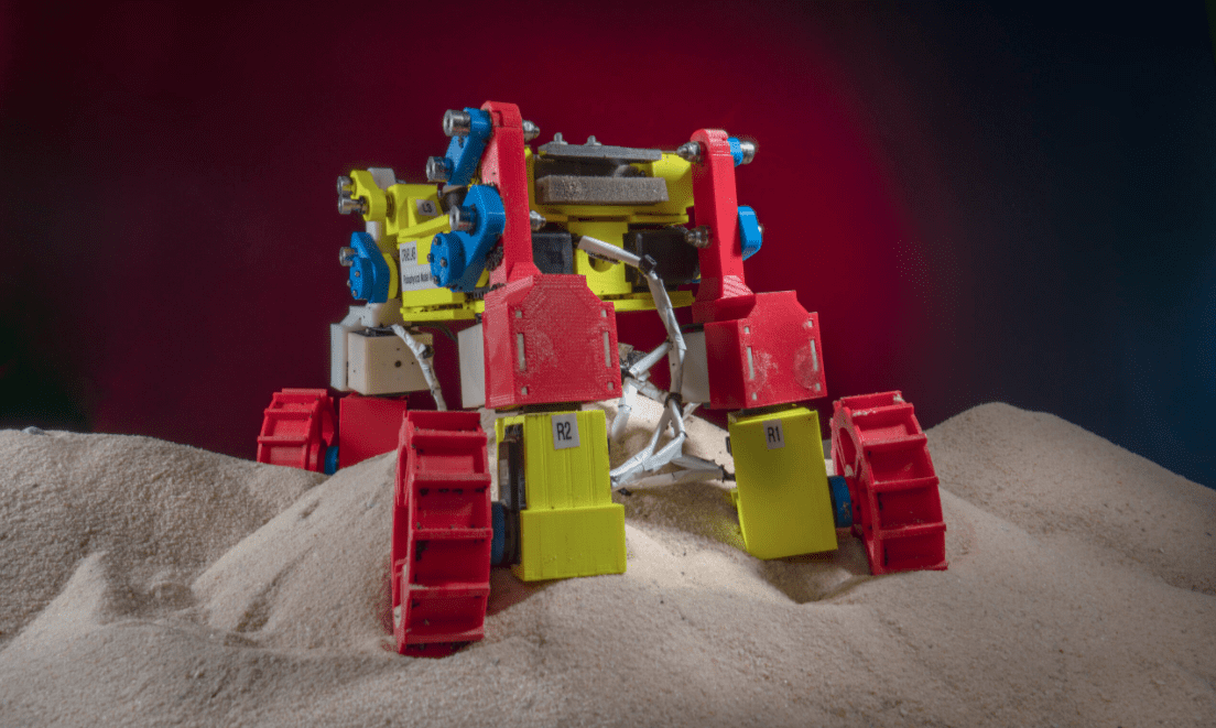 Mini rover: si arrampicherà scalciando e pagaiando