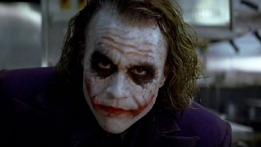 Joker: according to a psychiatrist he does not suffer from mental problems, but he is an antisocial psychopath