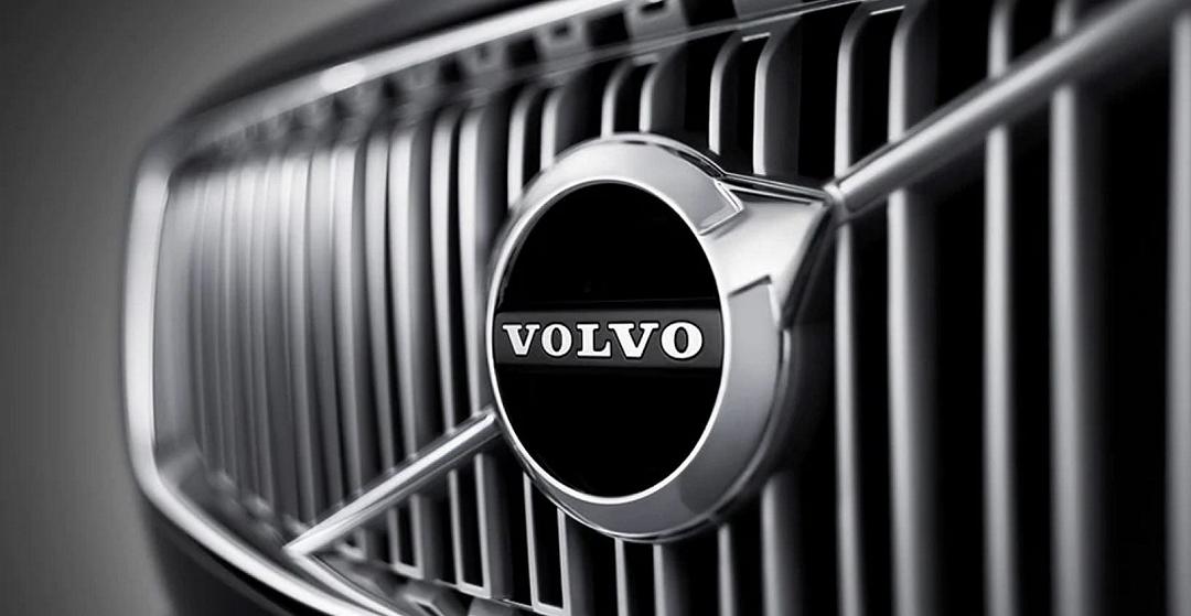 Volvo: “entro il 2025 parità di prezzo tra auto elettriche e a motore endotermico”