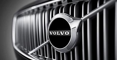 Anche Volvo userà il connettore di Tesla, negli Stati Uniti