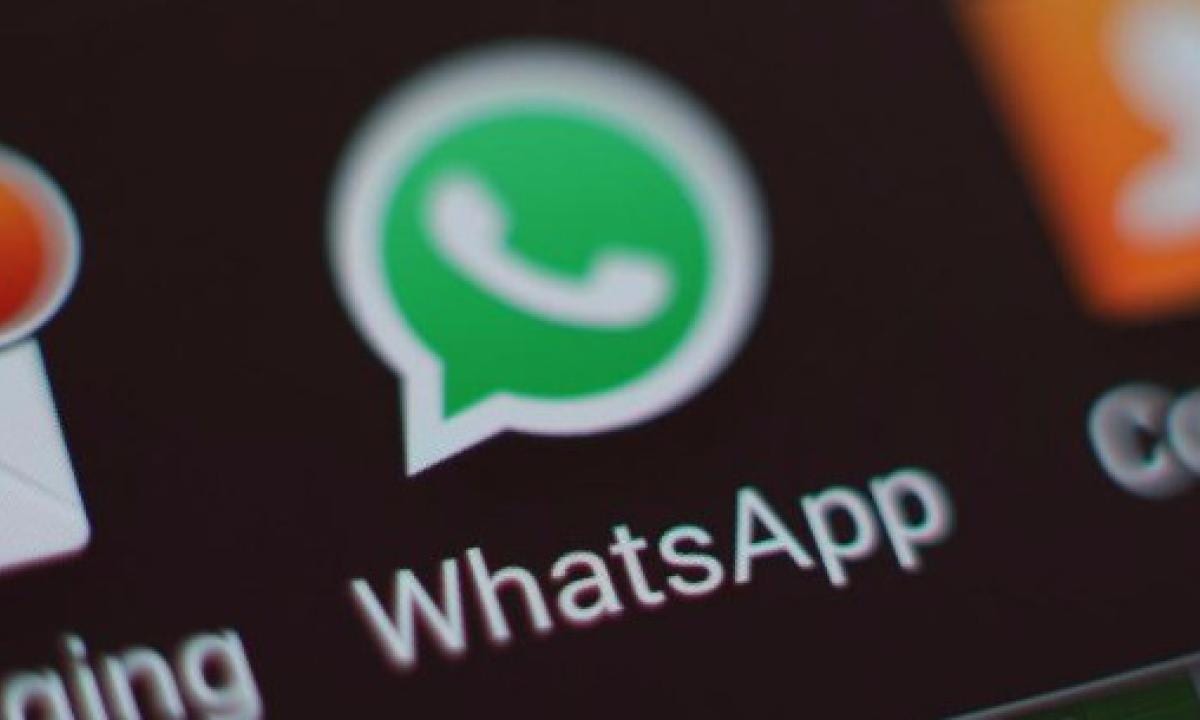 WhatsApp: i numeri di 300 mila utenti finiscono su Google