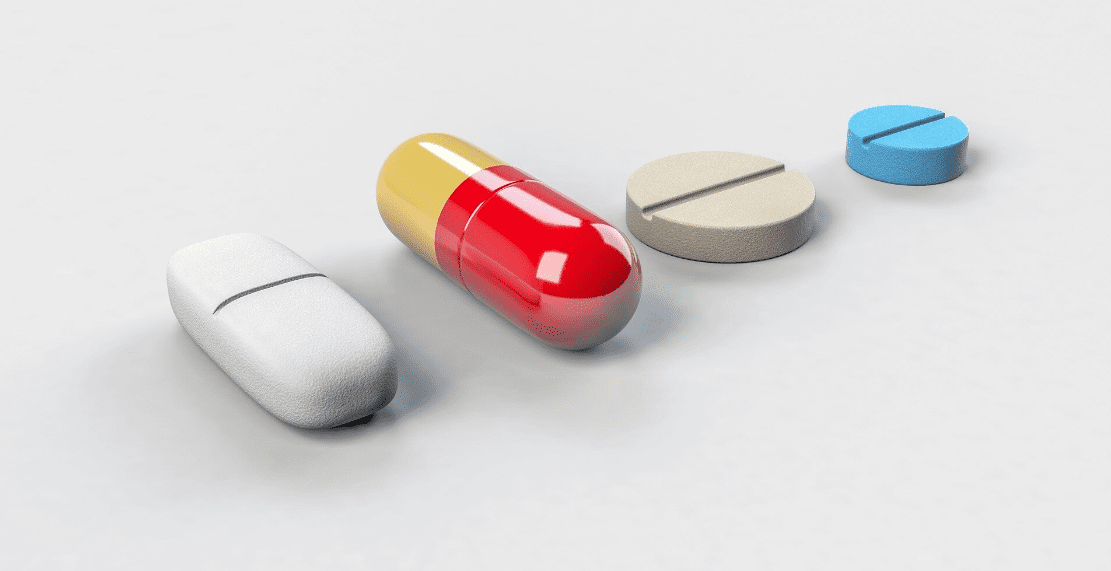 Apprendimento automatico per prevedere reazioni avverse dei farmaci