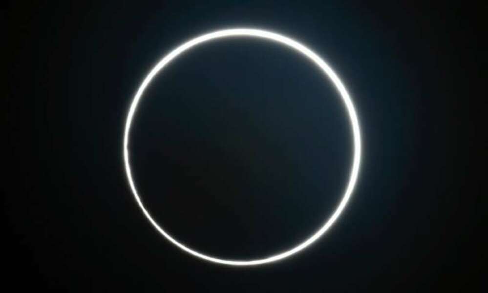 Anello di fuoco, l’eclissi solare anulare le immagini sono spettacolari