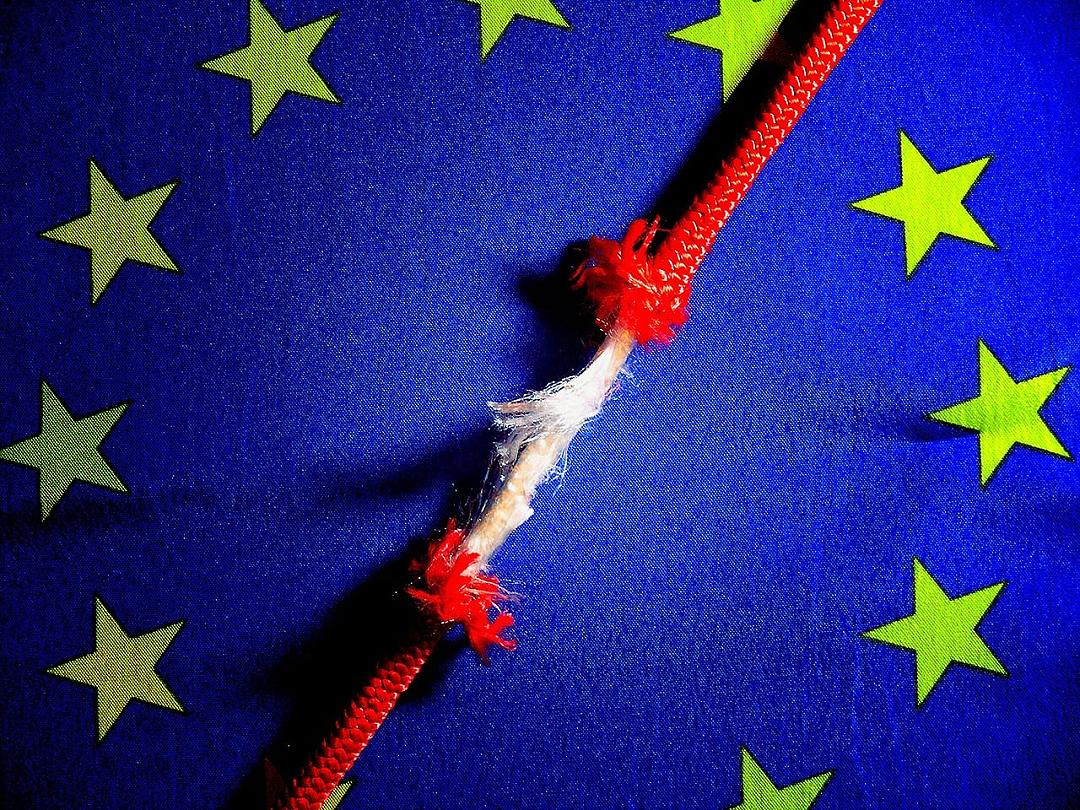 Web Tax: gli USA minacciano dazi, ma l’UE tira avanti