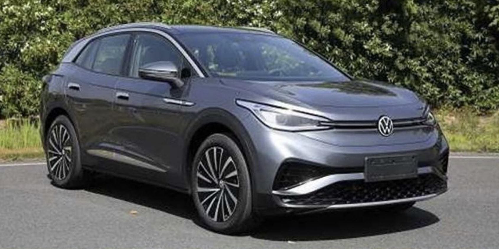 Volkswagen ID.4: l’EV svelata completamente dalle nuove foto spia