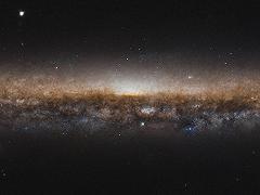 Knife Edge: il telescopio spaziale Hubble cattura il bordo della galassia NGC 5907