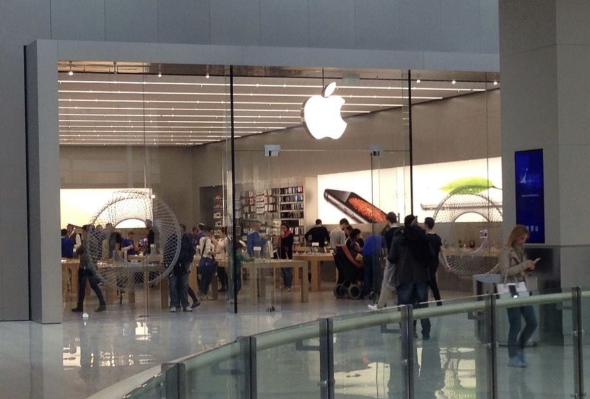 Apple Store, ora è possibile prenotare l’appuntamento in negozio direttamente dall’app