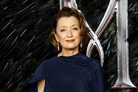 The Crown 5: Lesley Manville sarà la principessa Margaret