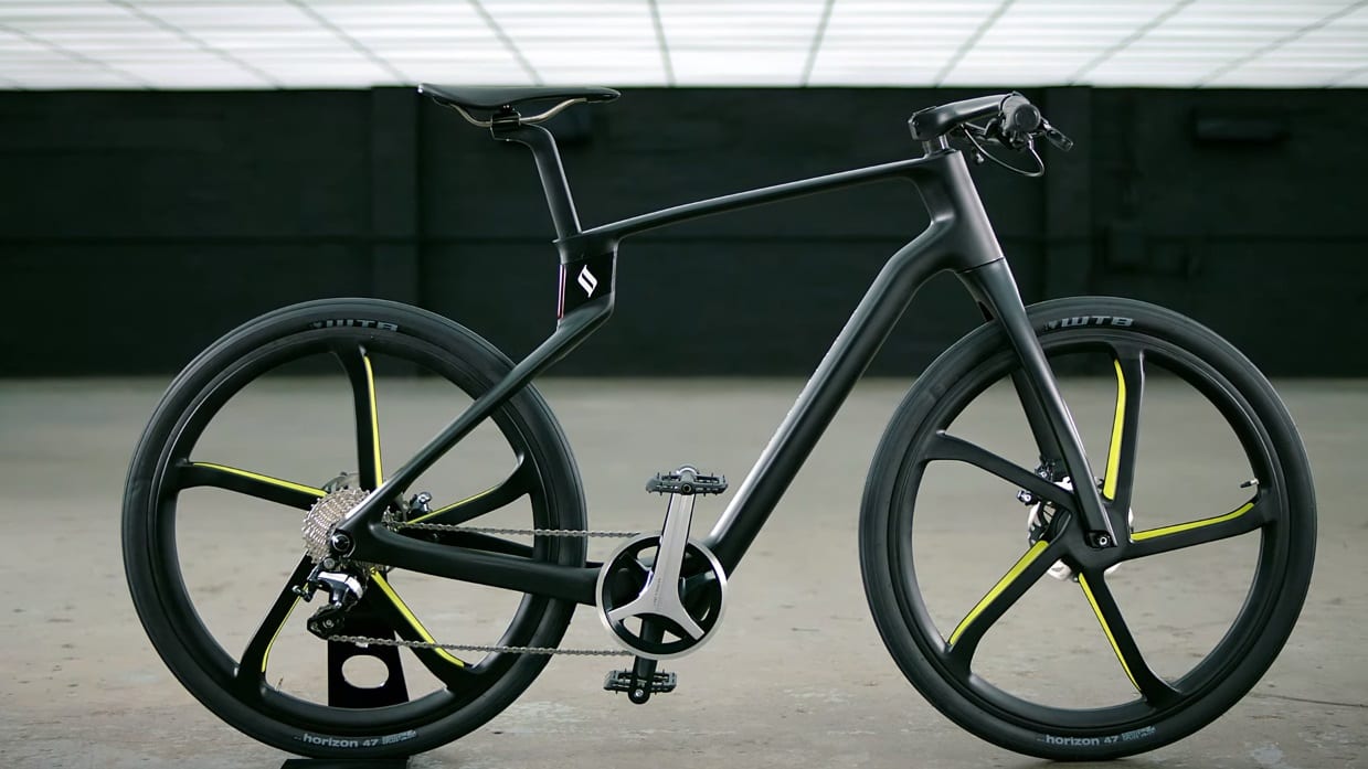 Superstrata, la prima e-bike unibody in fibra di carbonio stampata in 3D