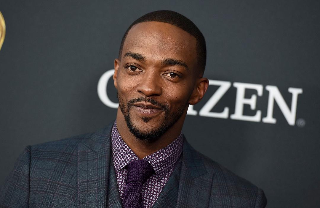 Anthony Mackie torna sulle sue critiche a Marvel e chiarisce