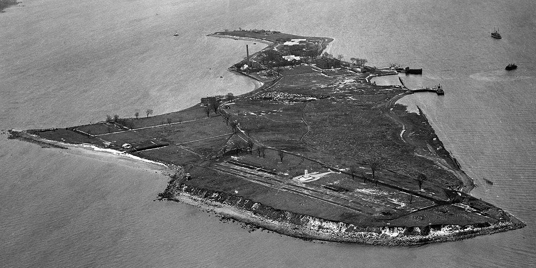 Hart Island, l’isola dei morti